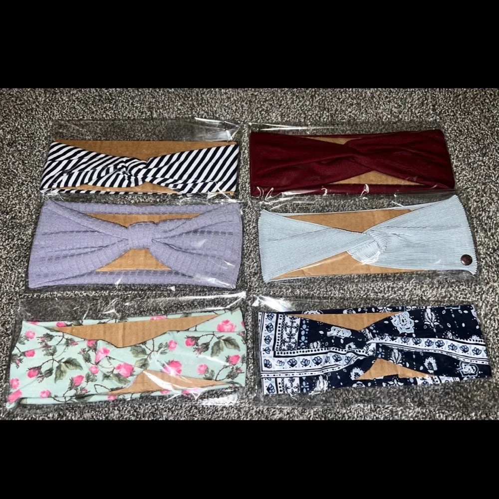 6 Knot‎ Front Headbands